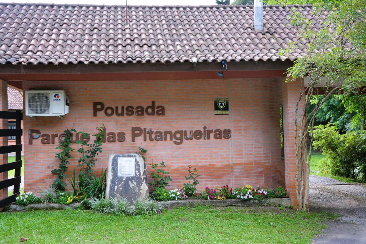 Pousada Parque Das Pitangueiras 弗洛里斯-达库尼亚 外观 照片